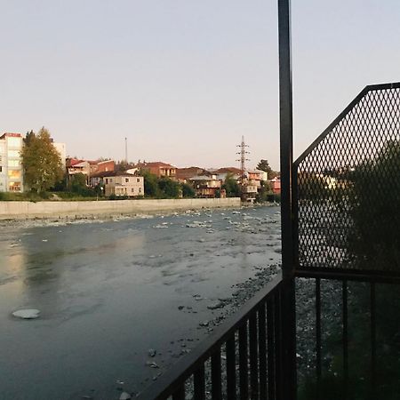 Apartment Riverside Kʼutʼaisi Exterior foto