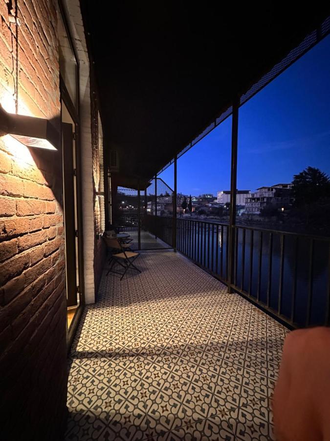 Apartment Riverside Kʼutʼaisi Exterior foto