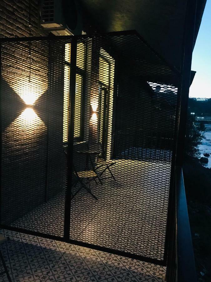 Apartment Riverside Kʼutʼaisi Exterior foto